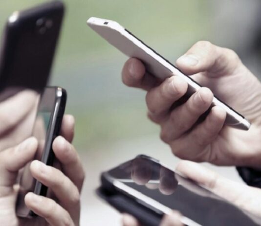 Acceso y uso de Tecnologías de la Información y Comunicación en Gran Posadas | 4° Trimestre 2019 Acceso y Uso de Tecnologias de la Informacion y la Comunicacion en el aglomerado Posadas